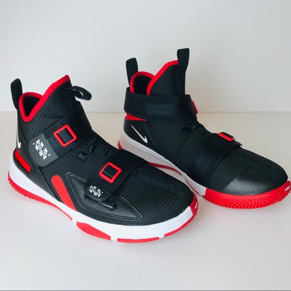 lebron soldier 13 flyease